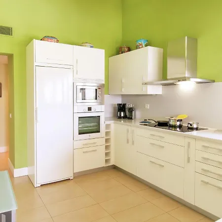 Belvilla By Oyo Vibrant With Swimming Pool Villa